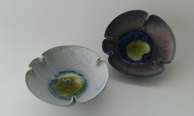 pink/blue petal bowls
