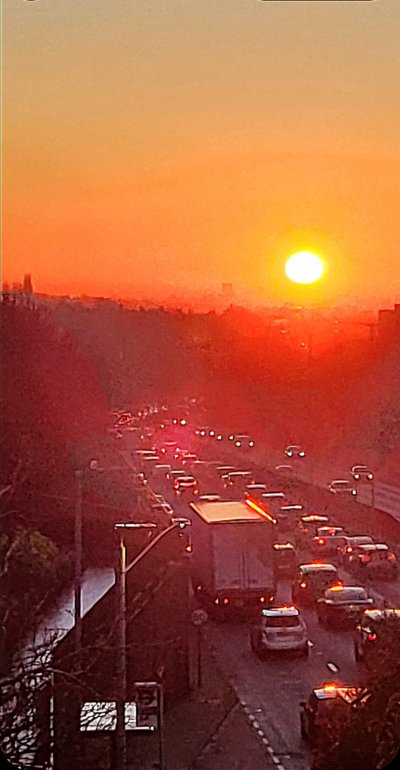 Sunset East Finchley North Circular