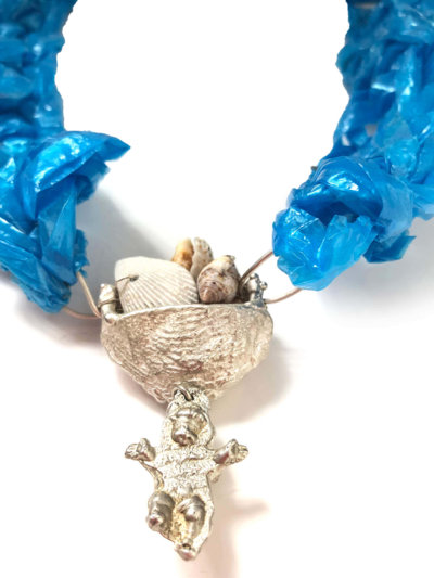 thumb_172_Kochi_Okada_Horn_of_Plenty_Necklace_close_up